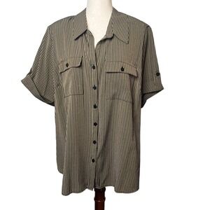 Dressbarn Woman 22/24 Striped Button Down Short Sleeve Shirt Blouse